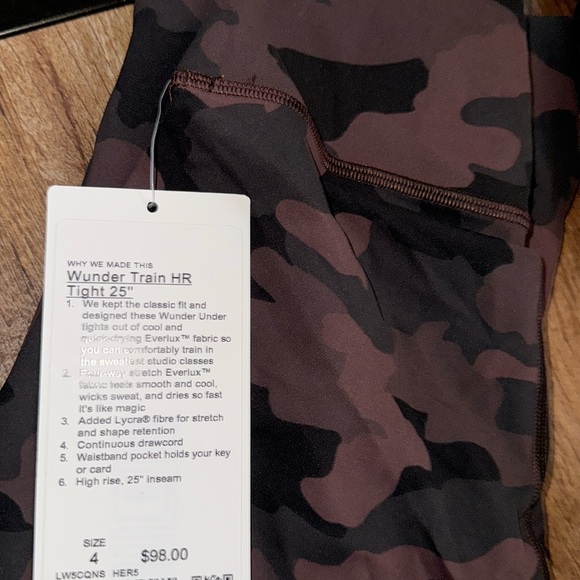 Lululemon wunder train HR Tight 25” - Picture 4 of 4